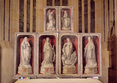 Vue des panneaux du retable fermé, représentant l